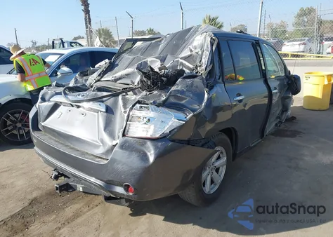 2010 Toyota Highlander Base V6 z USA, uszkodzony, nr VIN 5TDZK3EH1AS004283